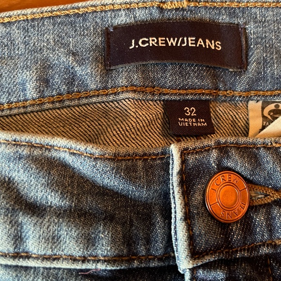 J.Crew High-Rise Jean Shorts, Size 32, Raw Cuffed Hem - Picture 5 of 10